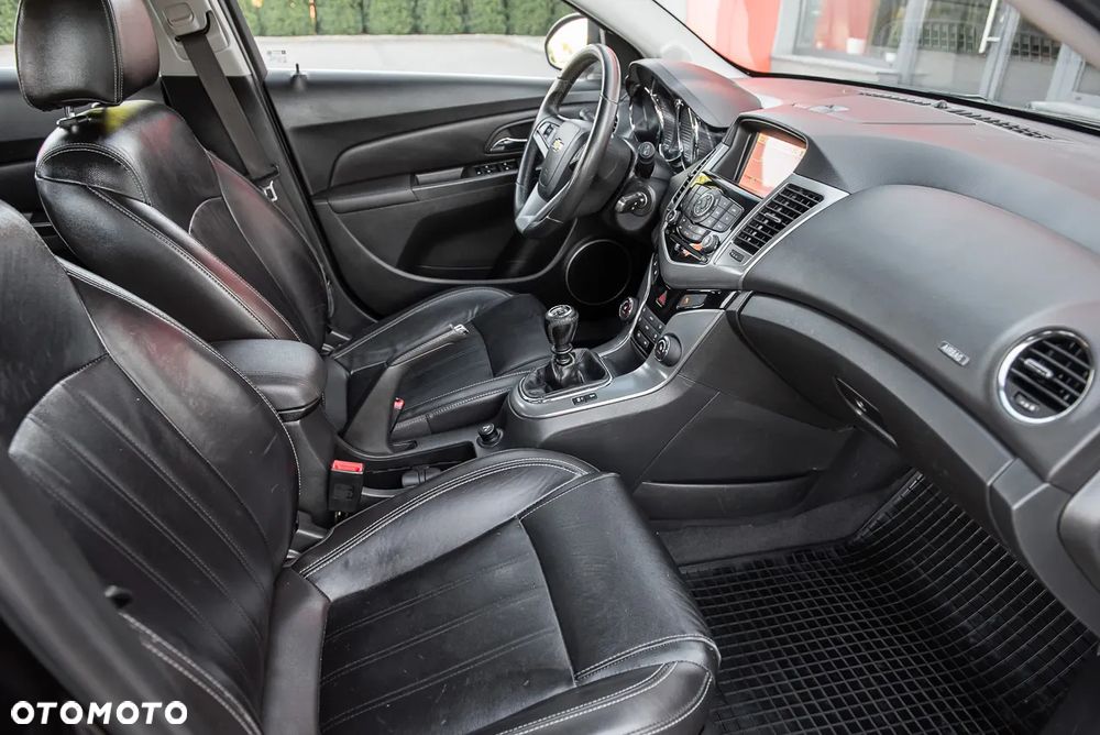 Chevrolet Cruze ver-1-8-ls-klm- - 29