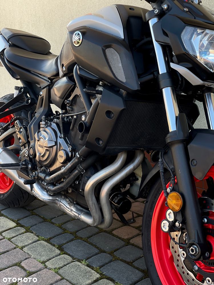 Yamaha MT - 12