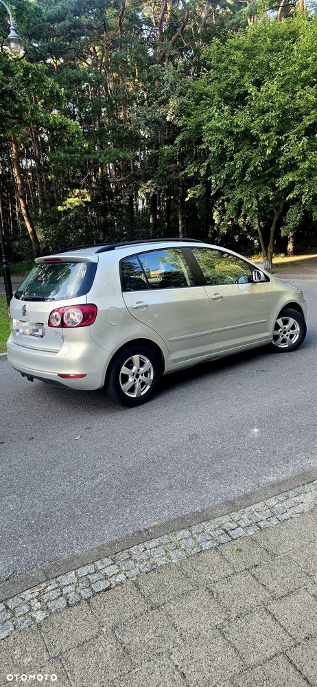 Volkswagen Golf - 4