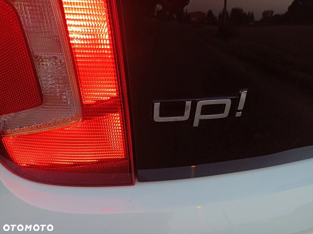 Volkswagen up! club - 23