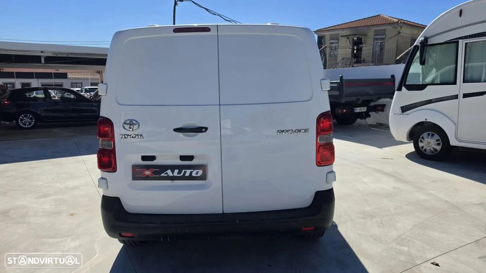 Toyota Proace Outro - 4
