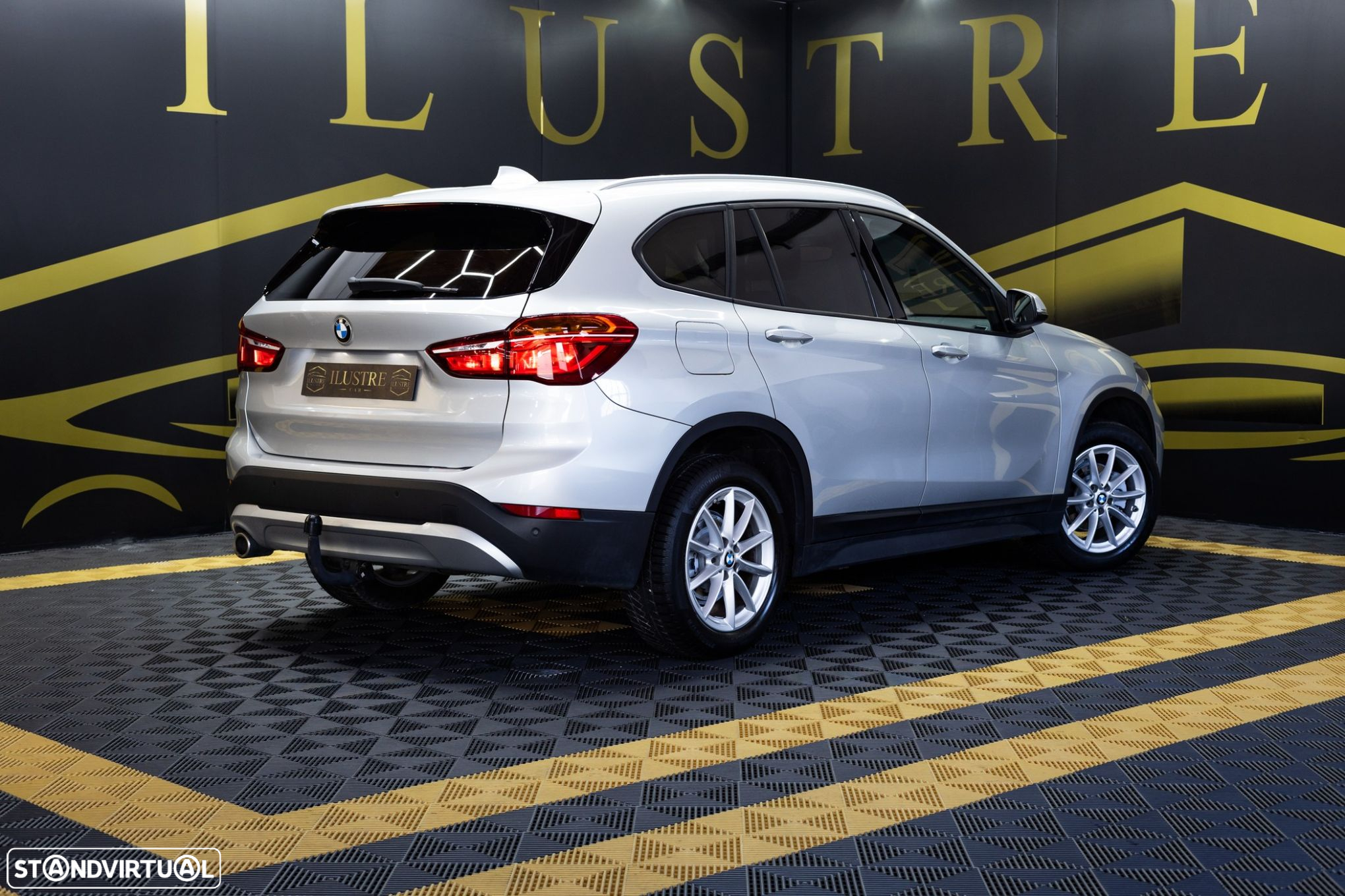 BMW X1 16 d sDrive Line Sport - 6