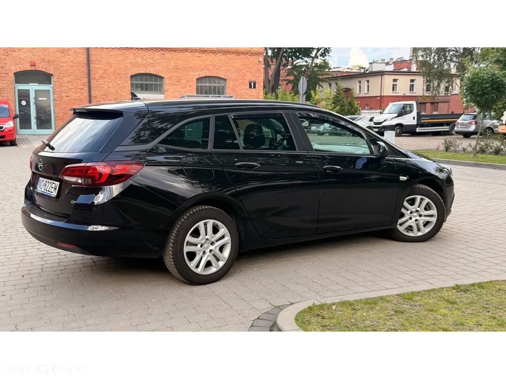Opel Astra - 9