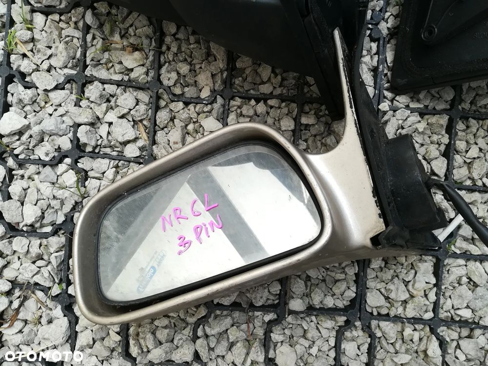 LUSTERKA PRAWE LEWE TOYOTA - 4