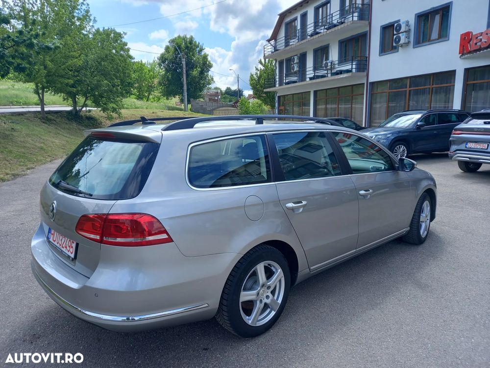 Volkswagen Passat 1.6 TDI DPF BlueMotion Technology Highline - 3
