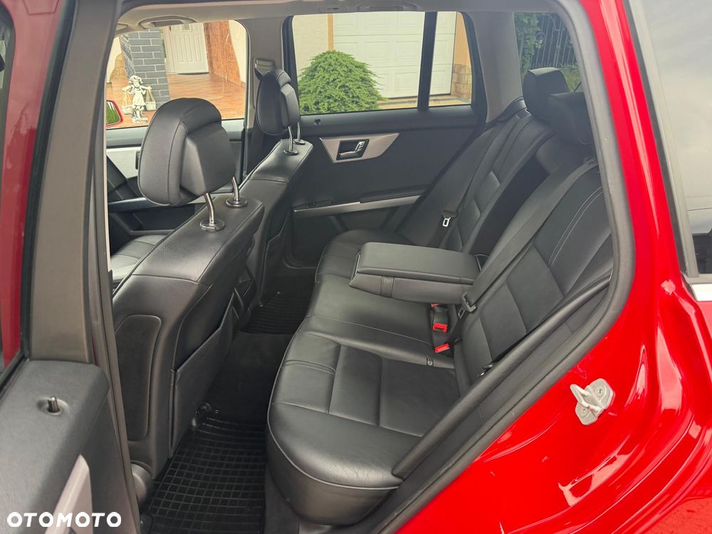 Mercedes-Benz GLK 320 CDI DPF 4Matic 7G-TRONIC - 16