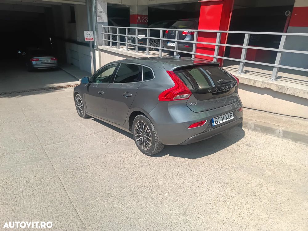 Volvo V40 D2 Inscription - 3