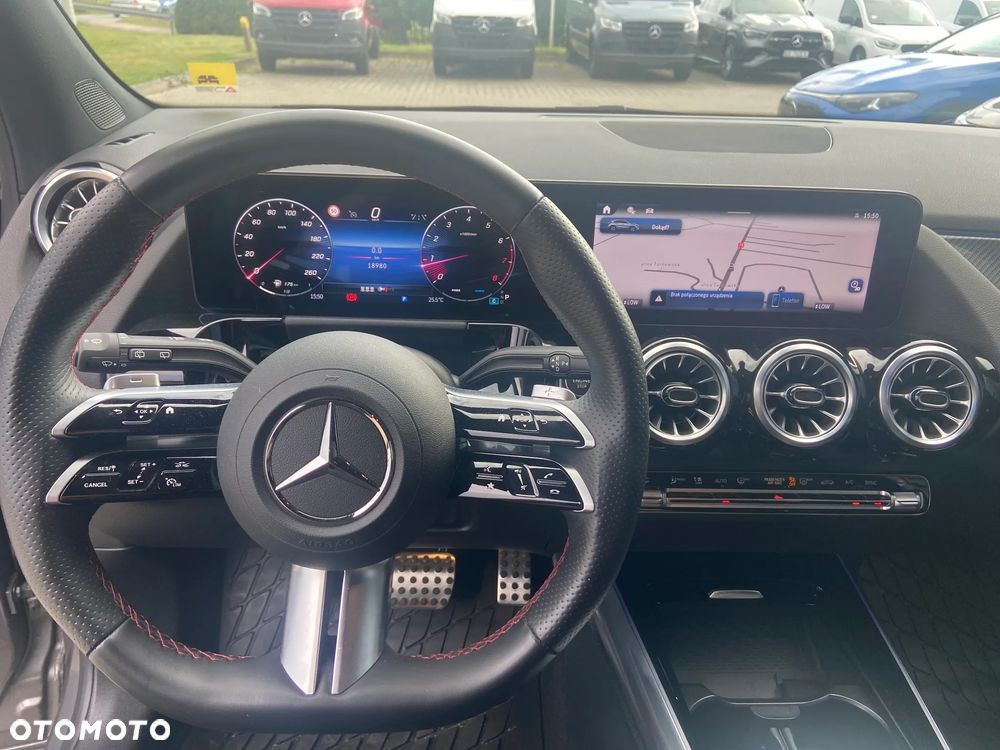Mercedes-Benz GLA 200 mHEV AMG Line 7G-DCT - 11