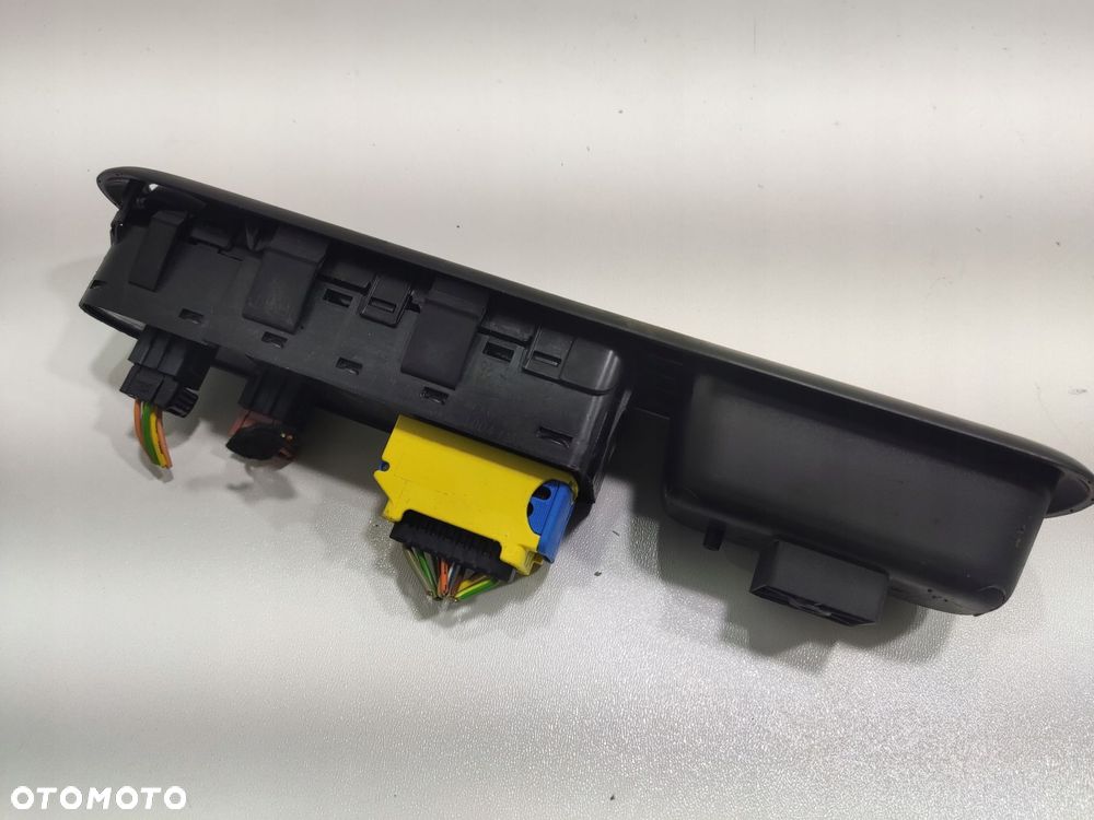 panel przeŁĄcznik szyb lewy przÓd peugeot 5008 i 2013-2016 lift 98144143zd - 6