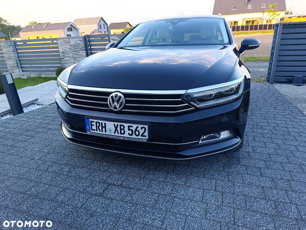 Volkswagen Passat 2.0 TDI (BlueMotion Technology) Highline - 1