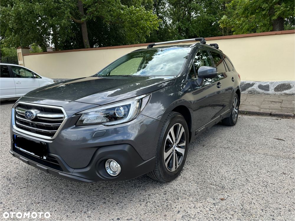 Subaru Outback 2.5i Exclusive (EyeSight) Lineartronic - 2