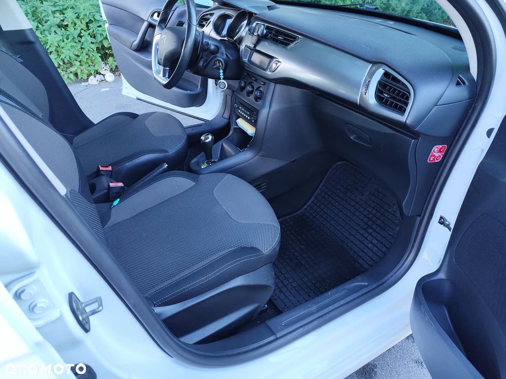 Citroën C3 Pure Tech 82 Stop & Start ETG Selection - 8