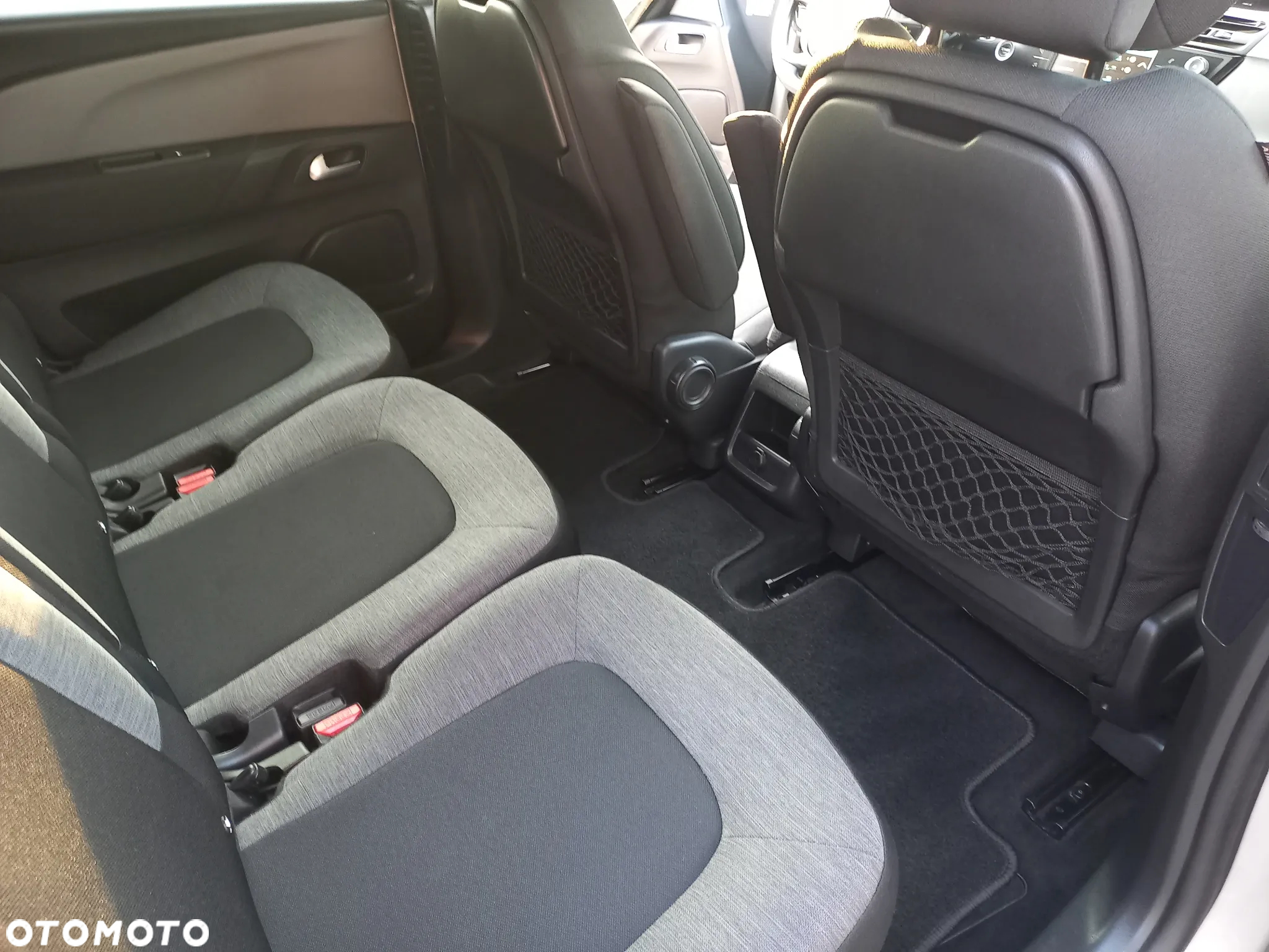 Citroën C4 SpaceTourer 1.2 PureTech Shine S&S - 21
