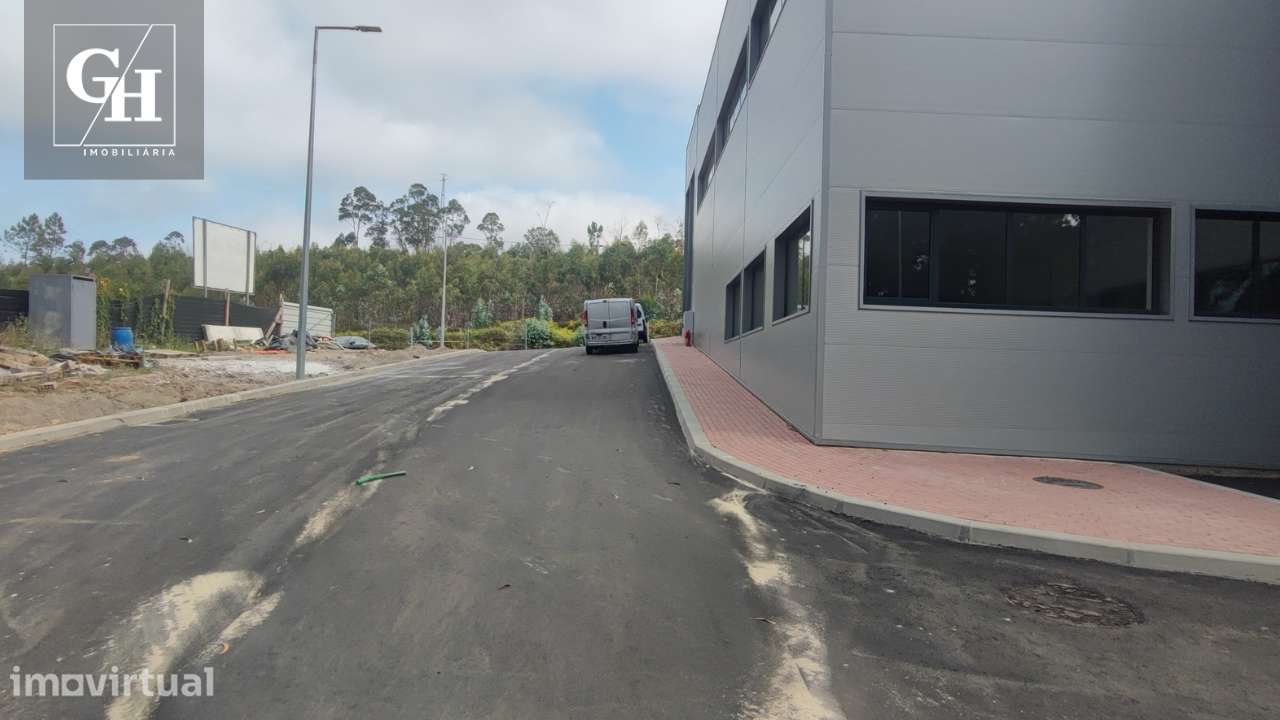 Armazém Industrial com 350 m² - Grande imagem: 5/8