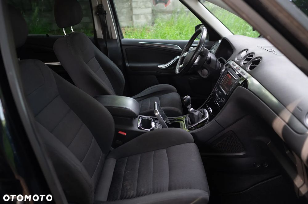 Ford S-Max 2.2 TDCi DPF Titanium - 19