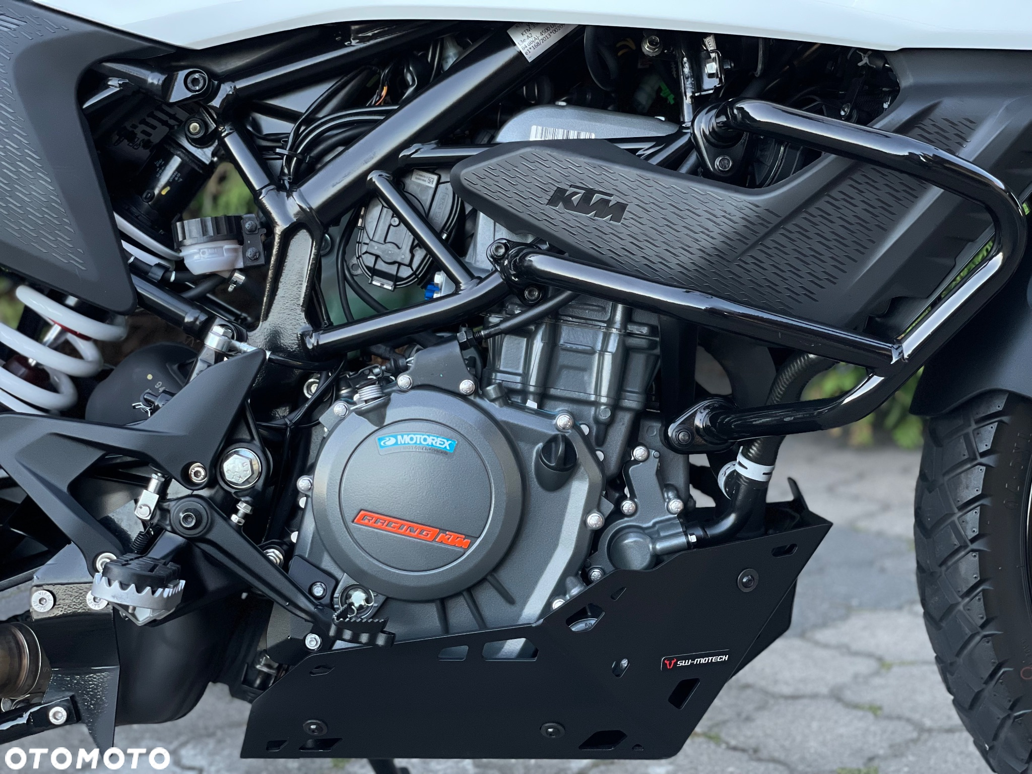 KTM Adventure - 14