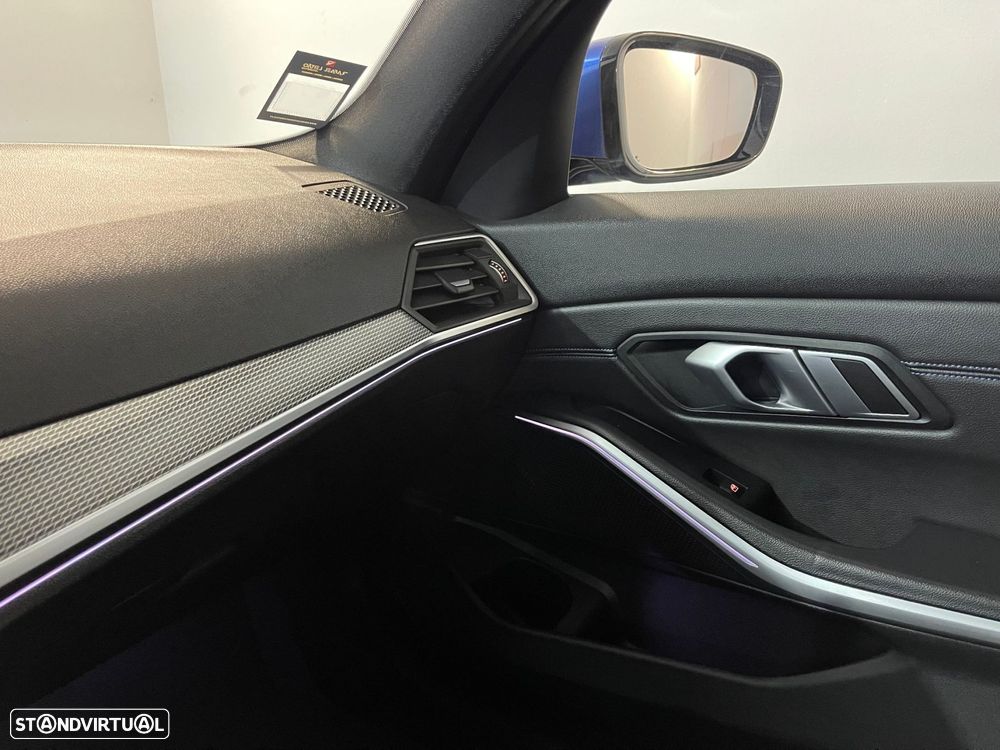 BMW 318 d Touring Pack M Auto - 32