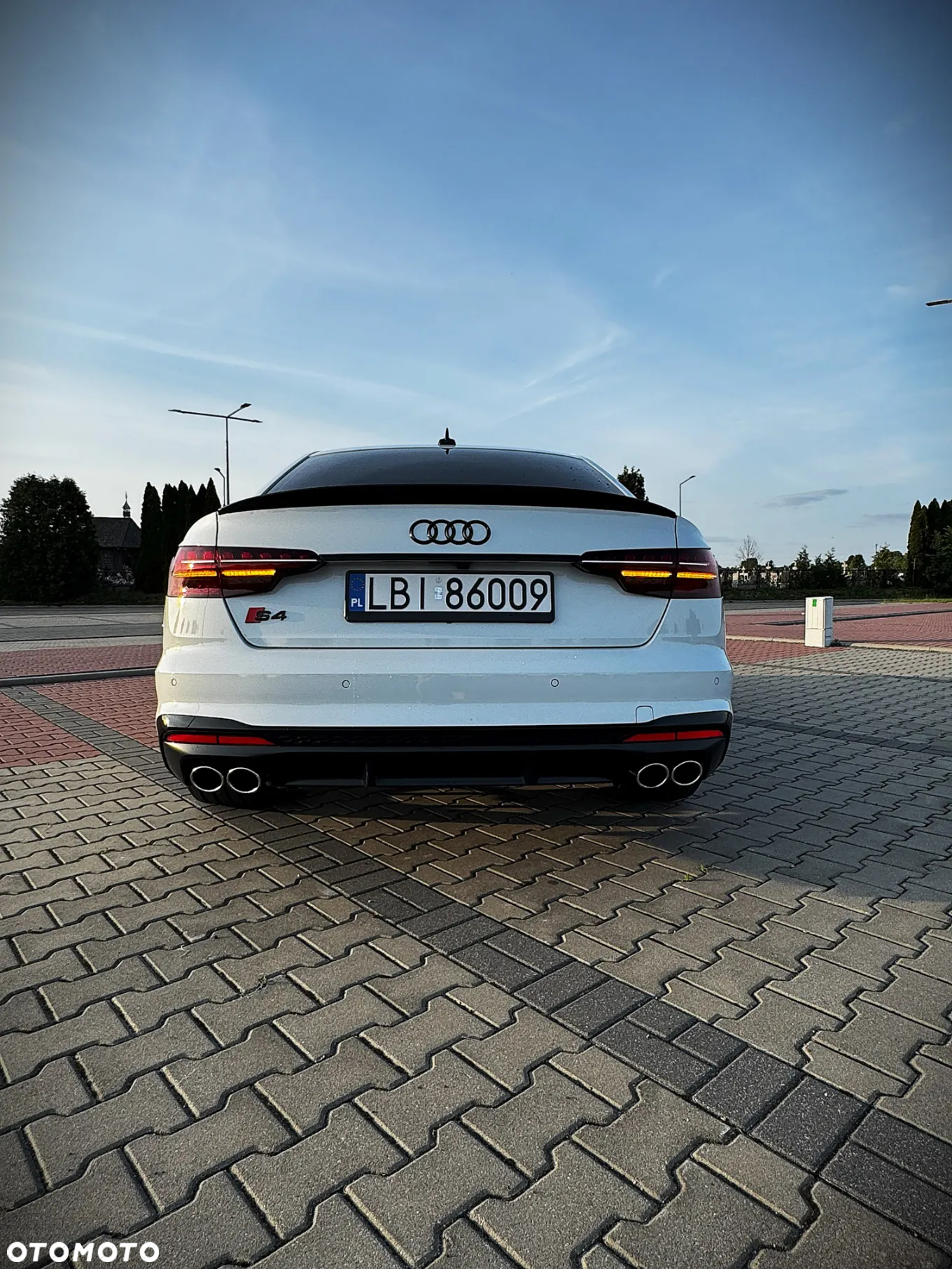 Audi S4 - 32