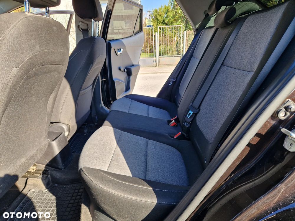 Kia Stonic 1.4 L - 16