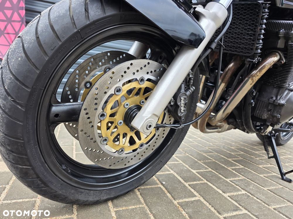 Suzuki Bandit - 25