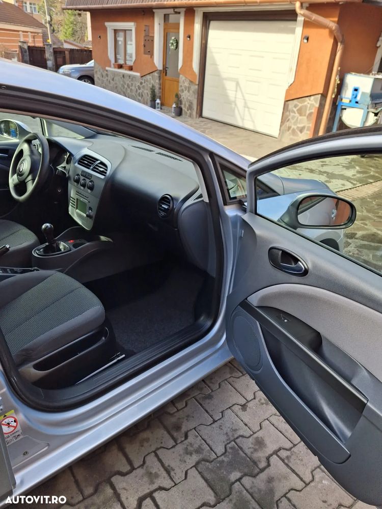 Seat Leon 1.6 Style - 8