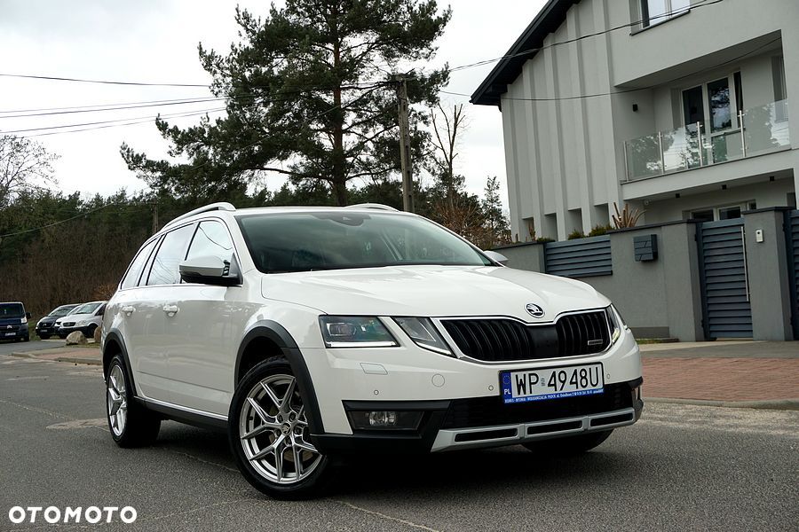 Skoda Octavia 2.0 TDI 4x4 DSG Scout - 6
