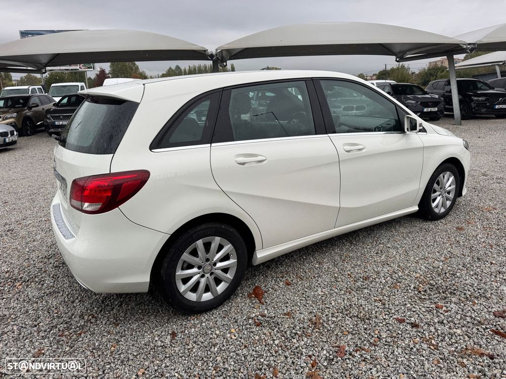 Mercedes-Benz B 180 d Edition - 6