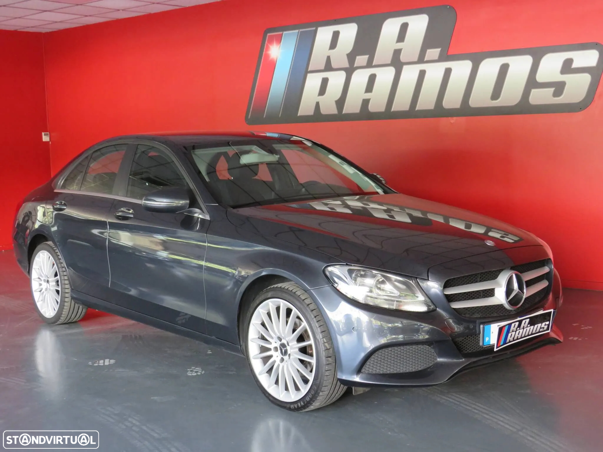 Mercedes-Benz C 220 (BlueTEC) d 7G-TRONIC Exclusive - 4