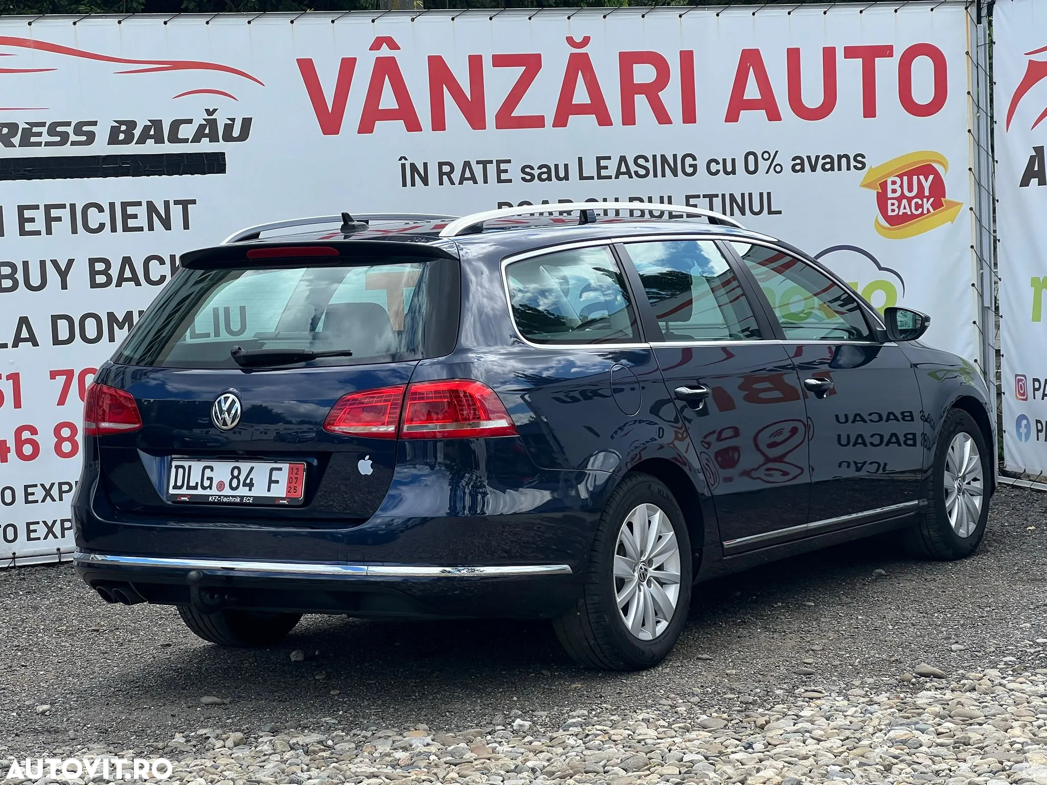 Volkswagen Passat Variant 2.0 TDI BlueMotion Technology Comfortline - 4