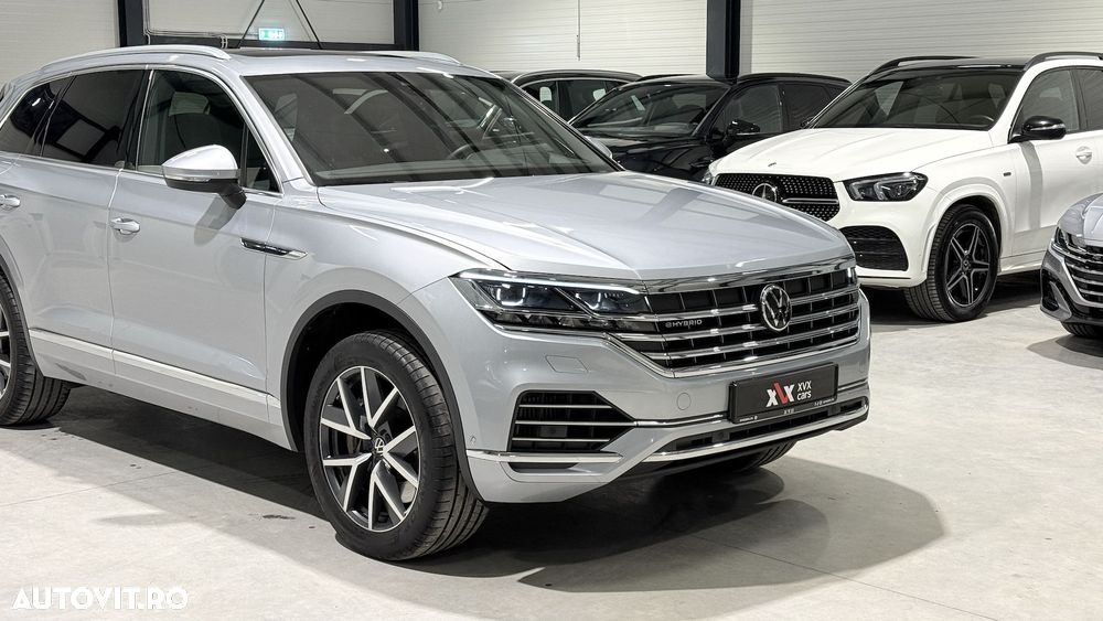 Volkswagen Touareg 3.0 V6 e-Hybrid 4Motion Aut. Elegance - 17