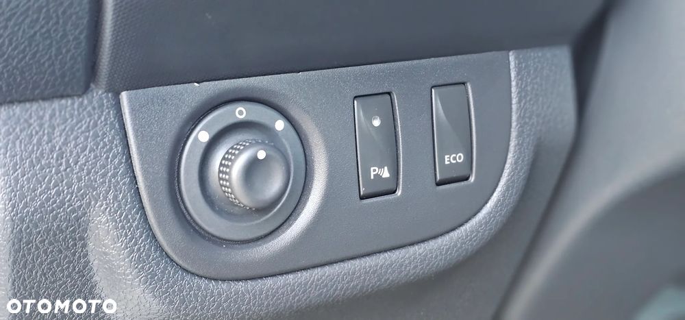 Dacia Logan TCe 90 S&S Easy-R Comfort - 22