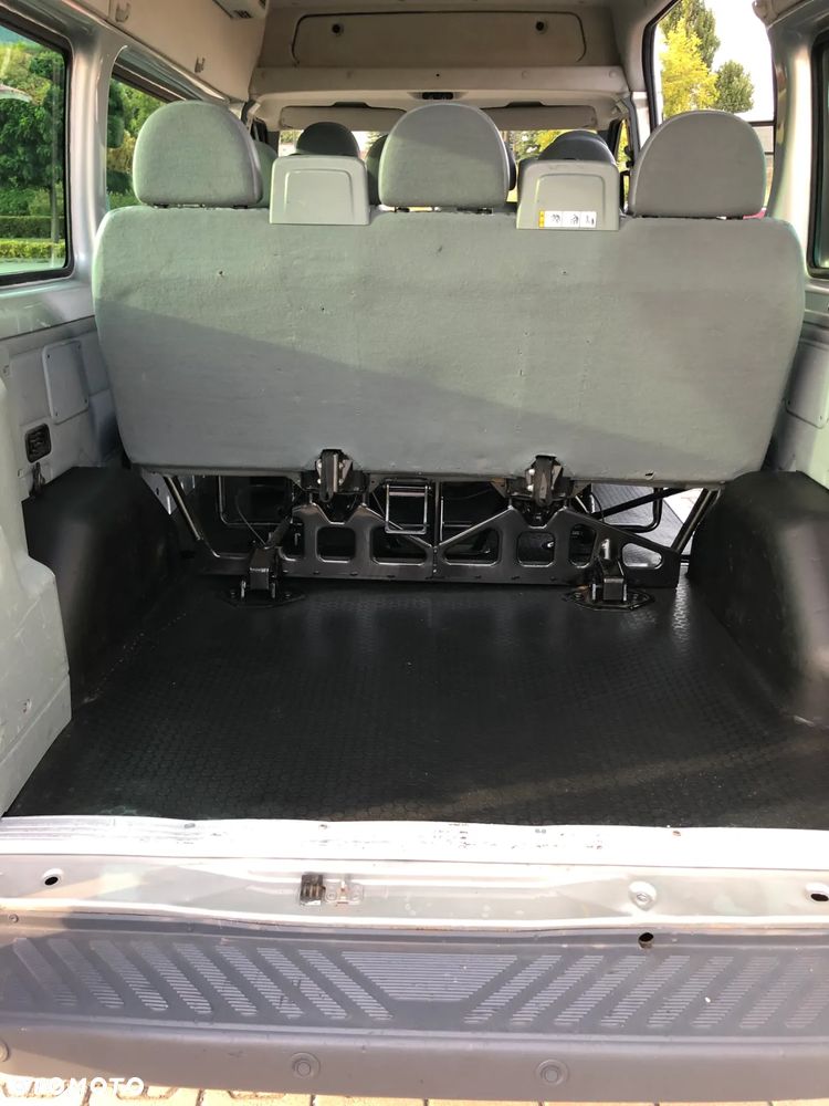Ford Transit - 23