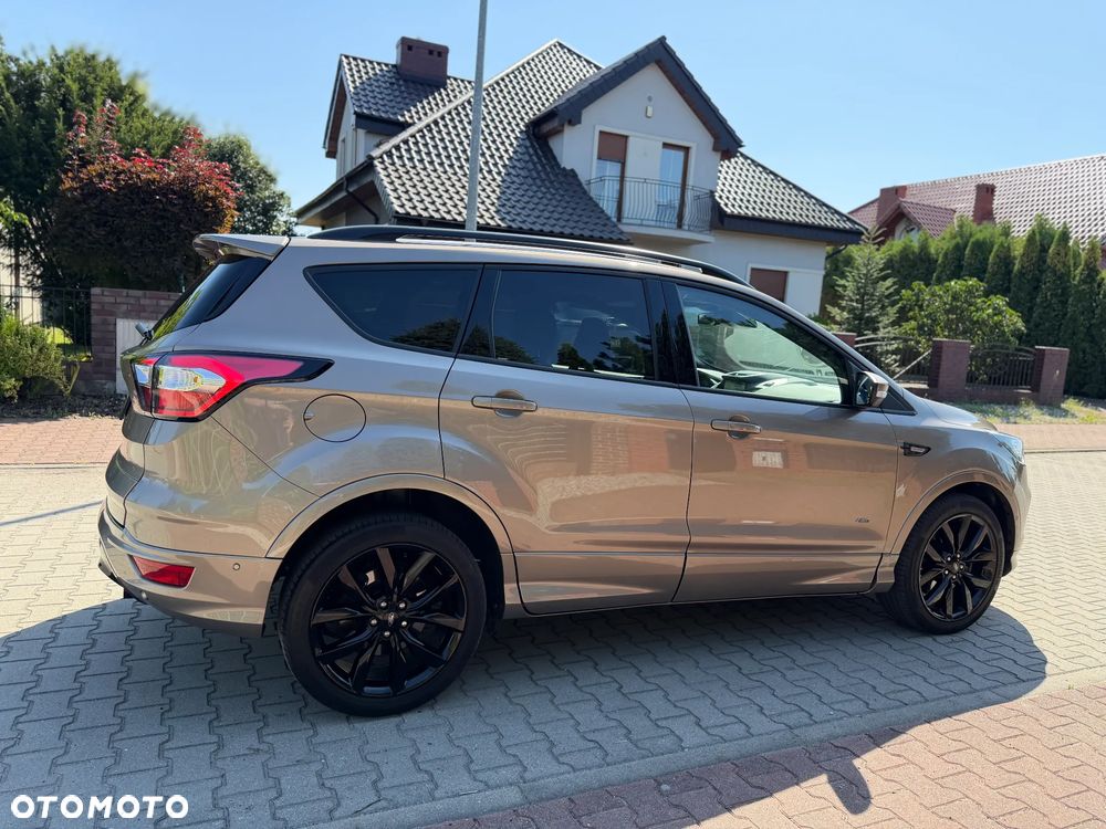 Ford Kuga 2.0 TDCi 4x4 ST-Line - 5