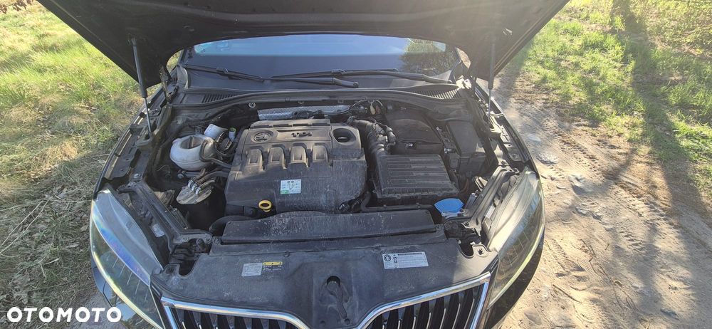 Skoda Superb 2.0 TDI 4x4 L&K DSG - 26