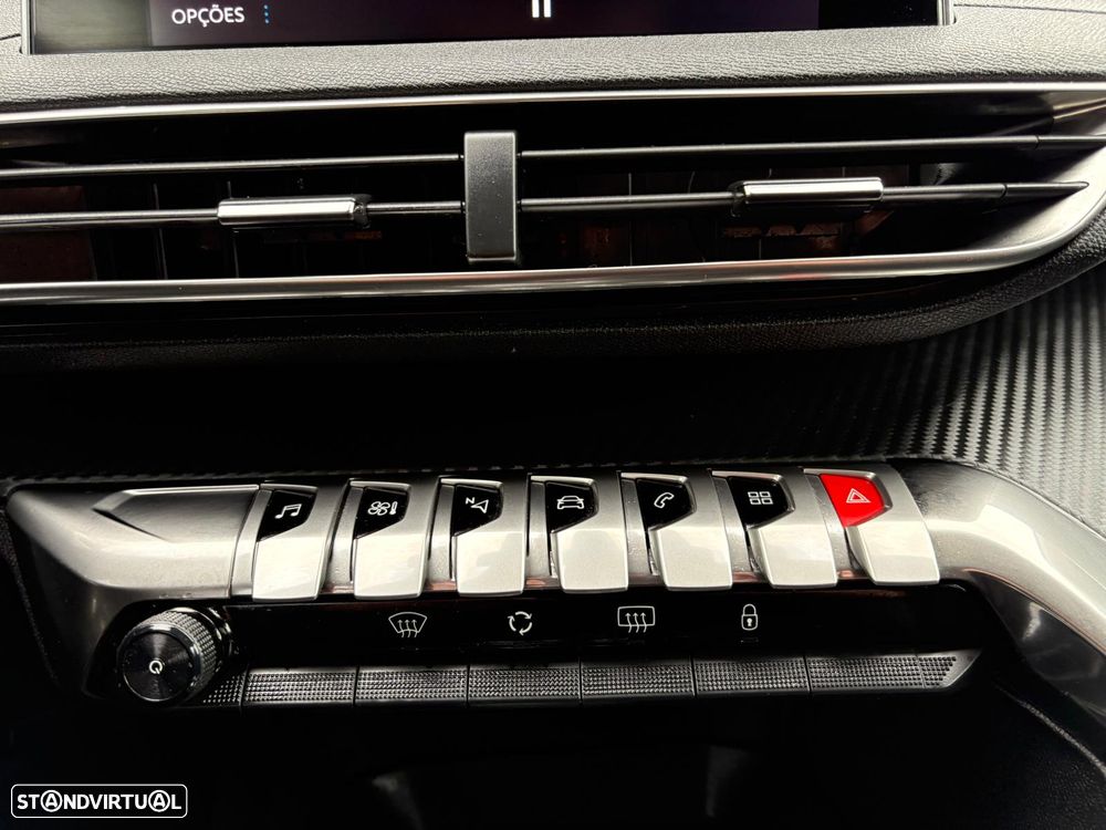 Peugeot 3008 1.5 BlueHDi GT Line EAT8 - 13