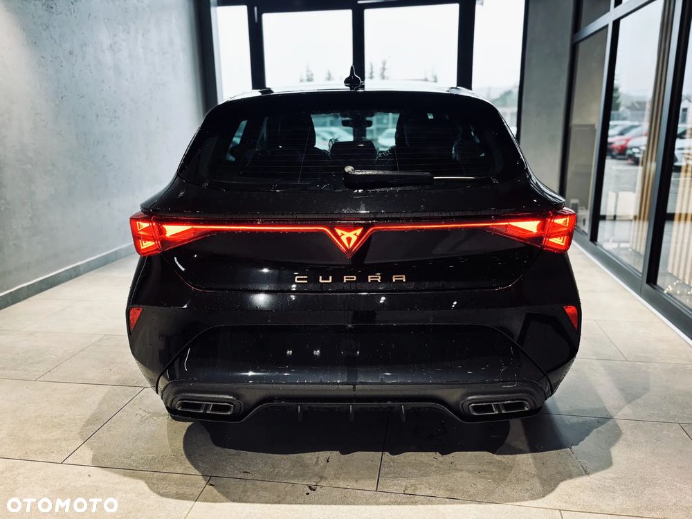 Cupra Leon 1.5 eTSI DSG - 6