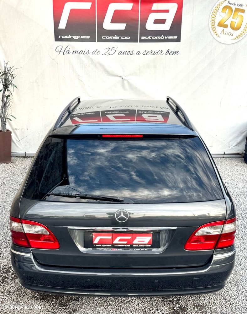 Mercedes-Benz E 220 CDi Avantgarde - 19
