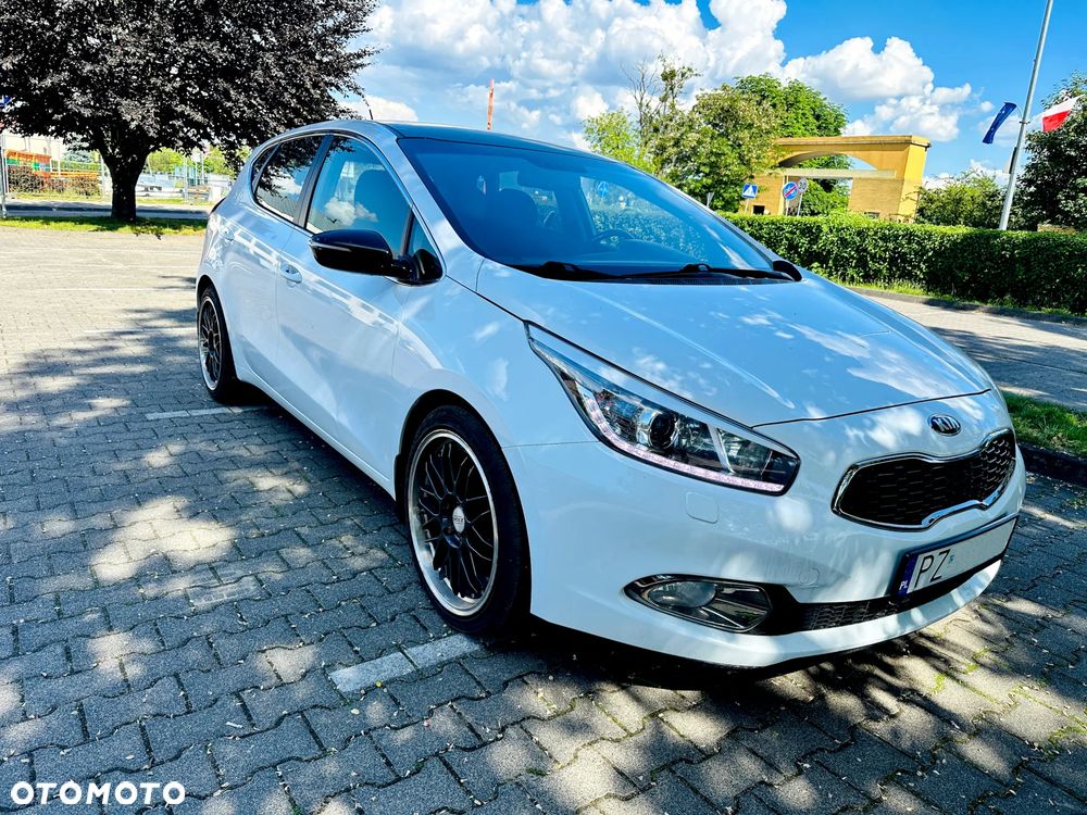 Kia Ceed 1.6 CRDi L - 3