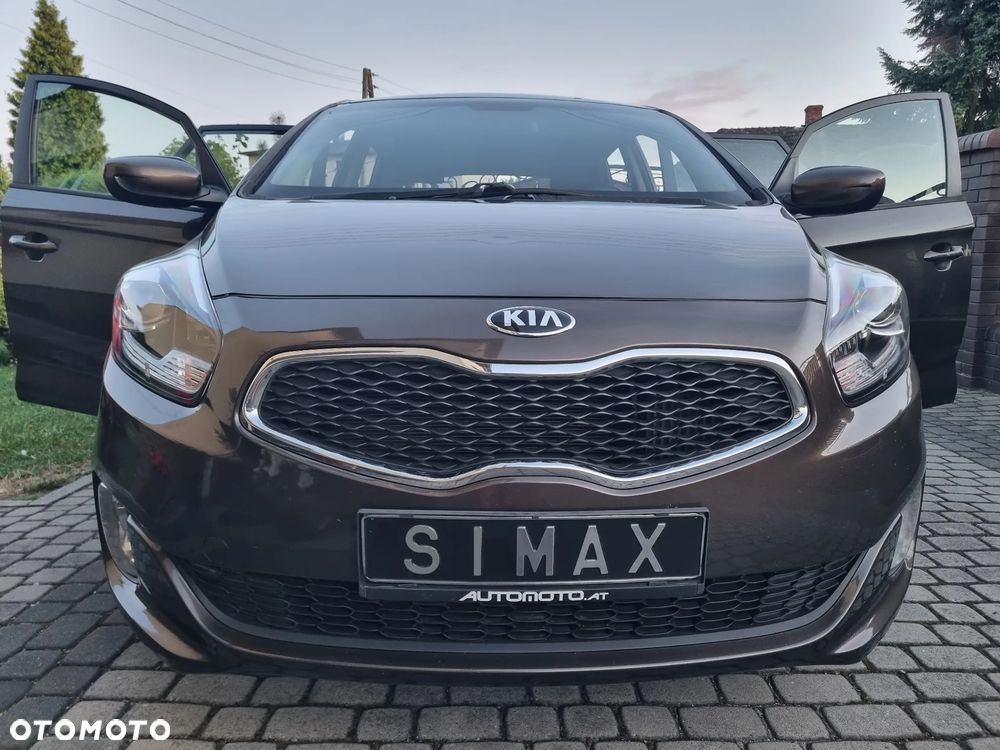 Kia Carens 1.7 CRDi 115 Fifa World Cup Edition - 37