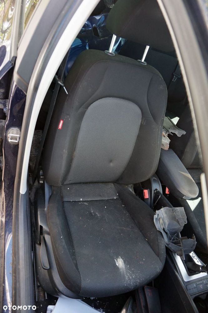 SEAT IBIZA IV 6J 5D HB 2009 LW5U 1.6 16V BTS 105KM LWX GRANATOWY na części - 11