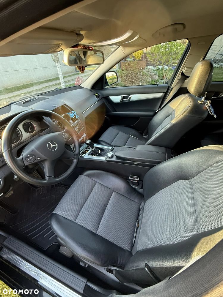 Mercedes-Benz Klasa C 200 CDI Avantgarde - 10