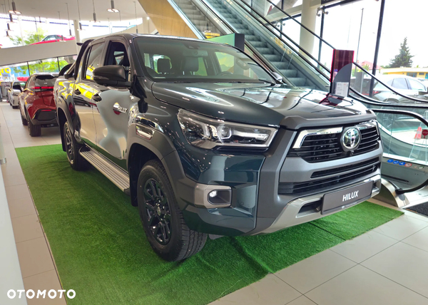 Toyota Hilux 2.8 D-4D Double Cab Invincible 4x4