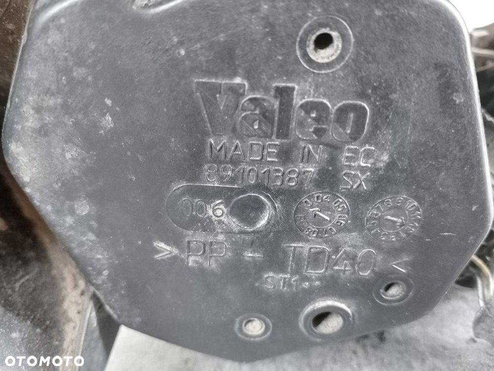 LAMPA PRZÓD LEWA FIAT GRANDE PUNTO 89101387 - 8