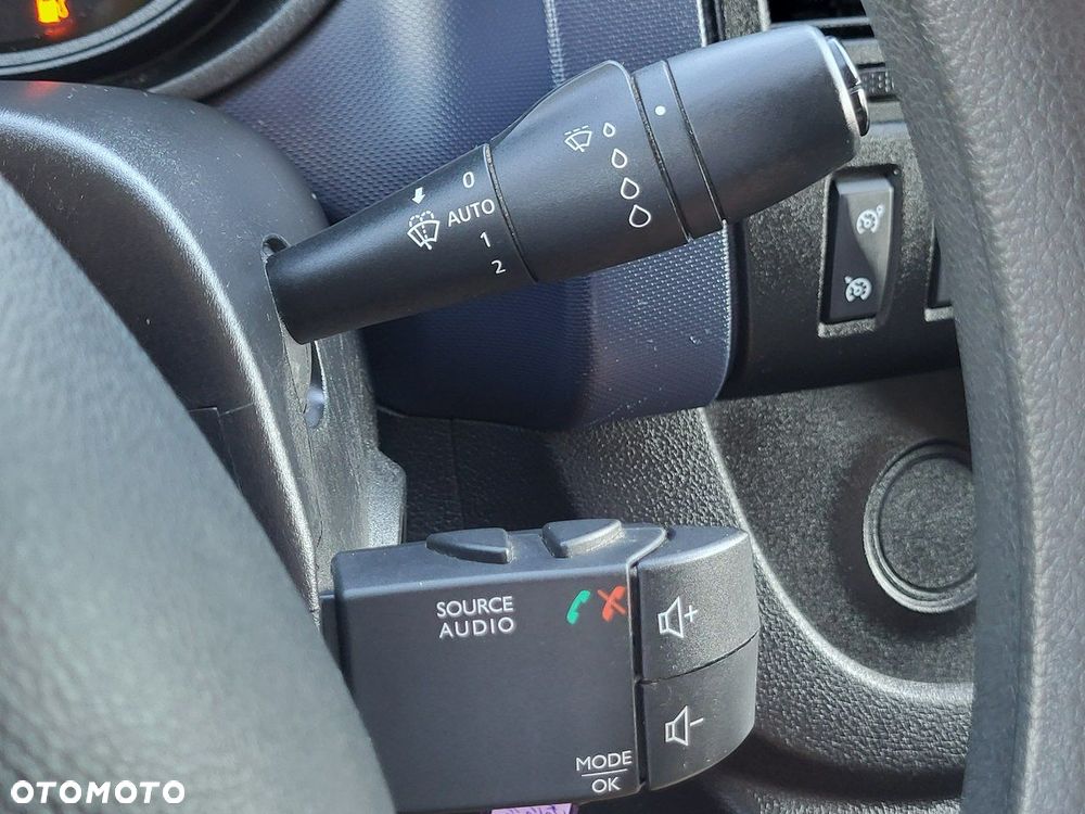 Opel Vivaro - 27