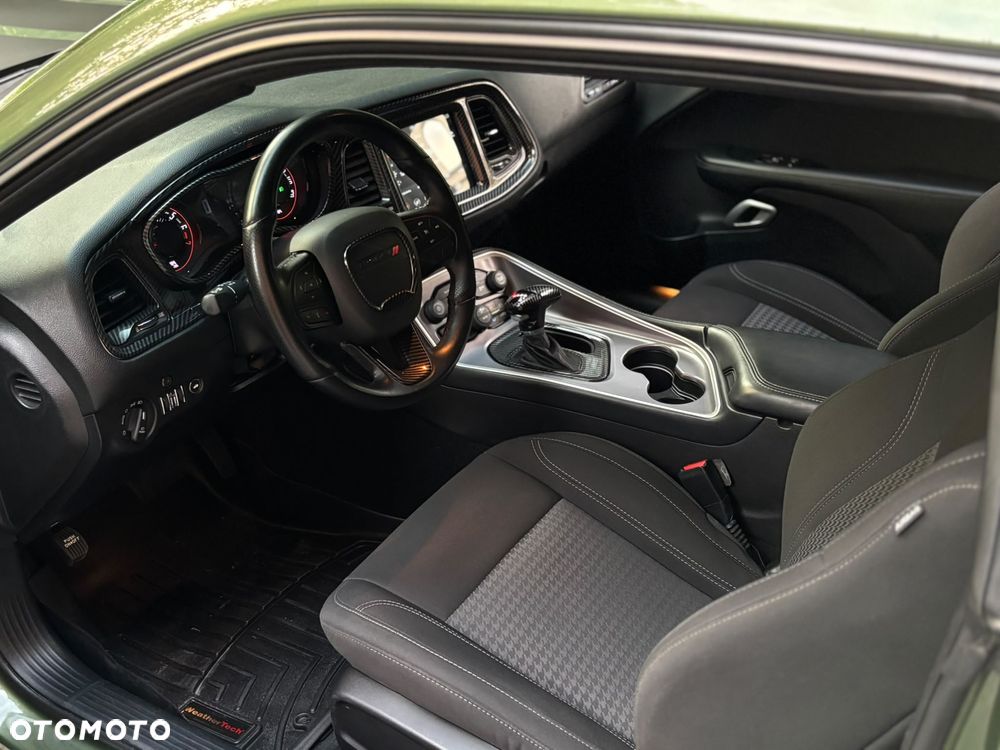 Dodge Challenger 3.6 SXT - 24