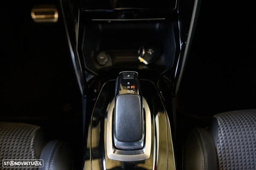 Peugeot e-2008 50 kWh GT Pack - 58