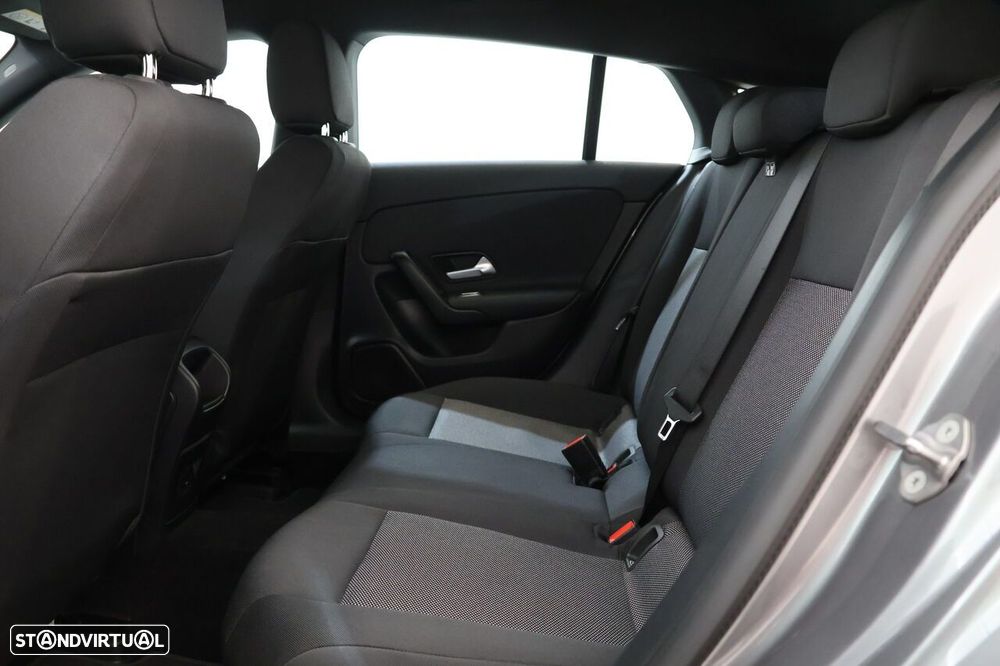 Mercedes-Benz CLA 180 d Style Plus Aut. - 9