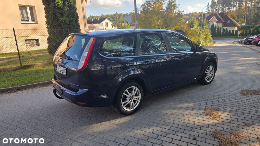 Ford Focus 2009 photo 4