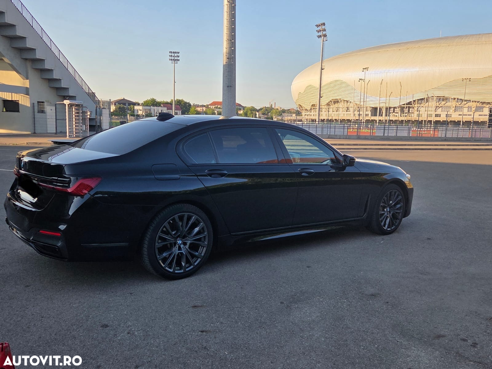 BMW Seria 7 745Le AT PHEV - 10