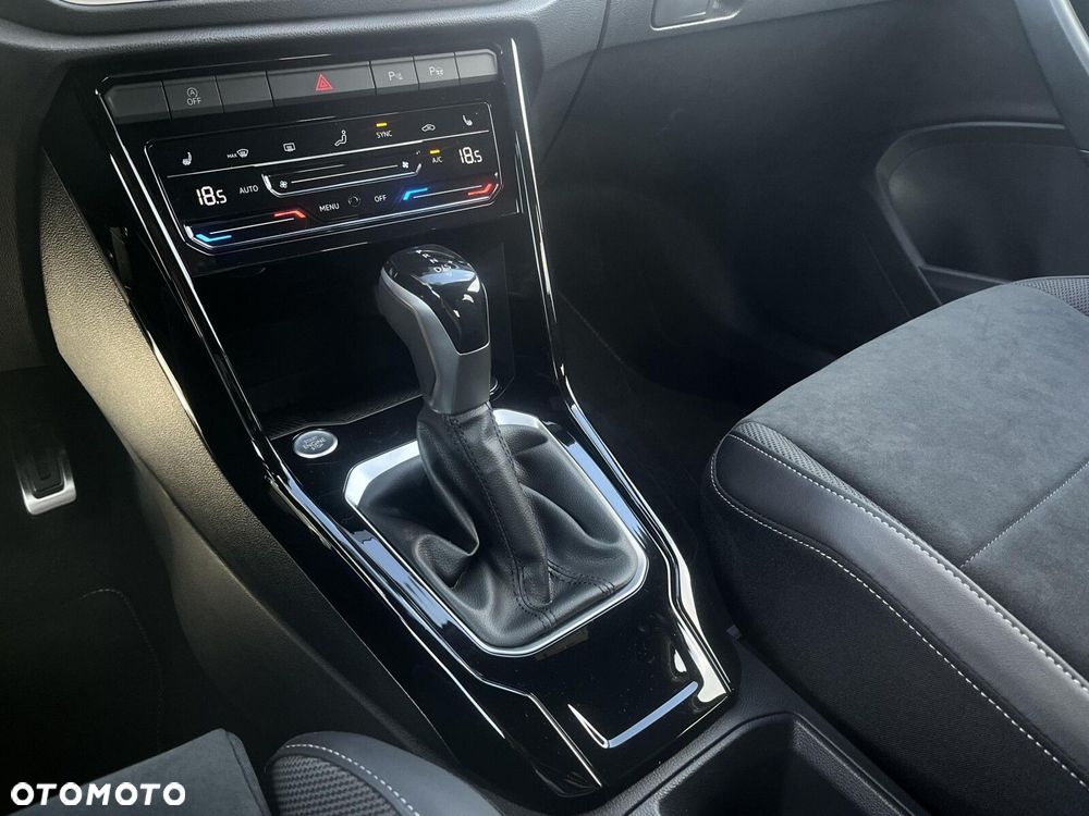 Volkswagen T-Roc 1.5 TSI R-Line DSG - 12